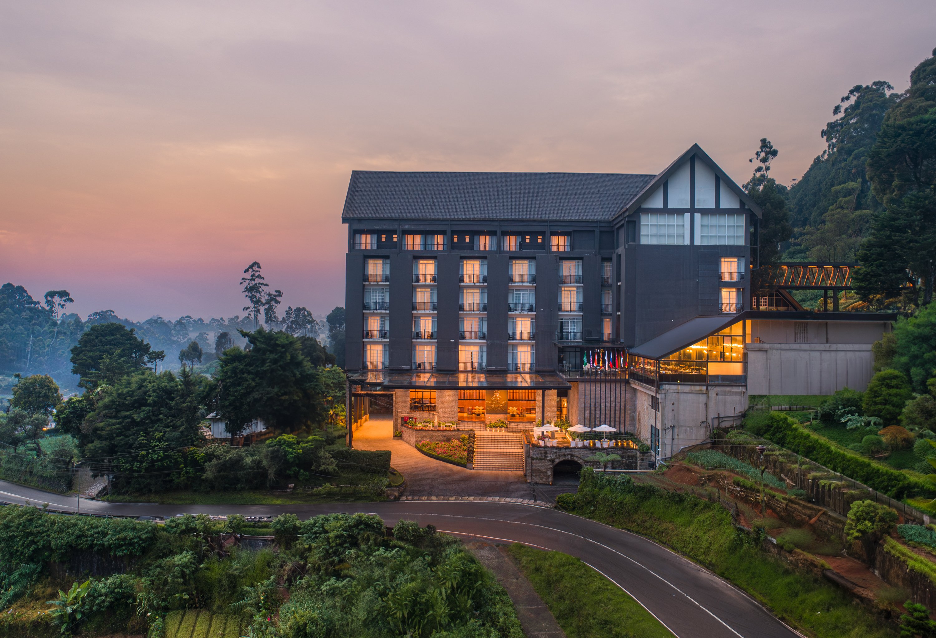 GOLDEN RIDGE NUWARAELIYA